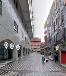 Roxy Square (D15), Retail #626384451